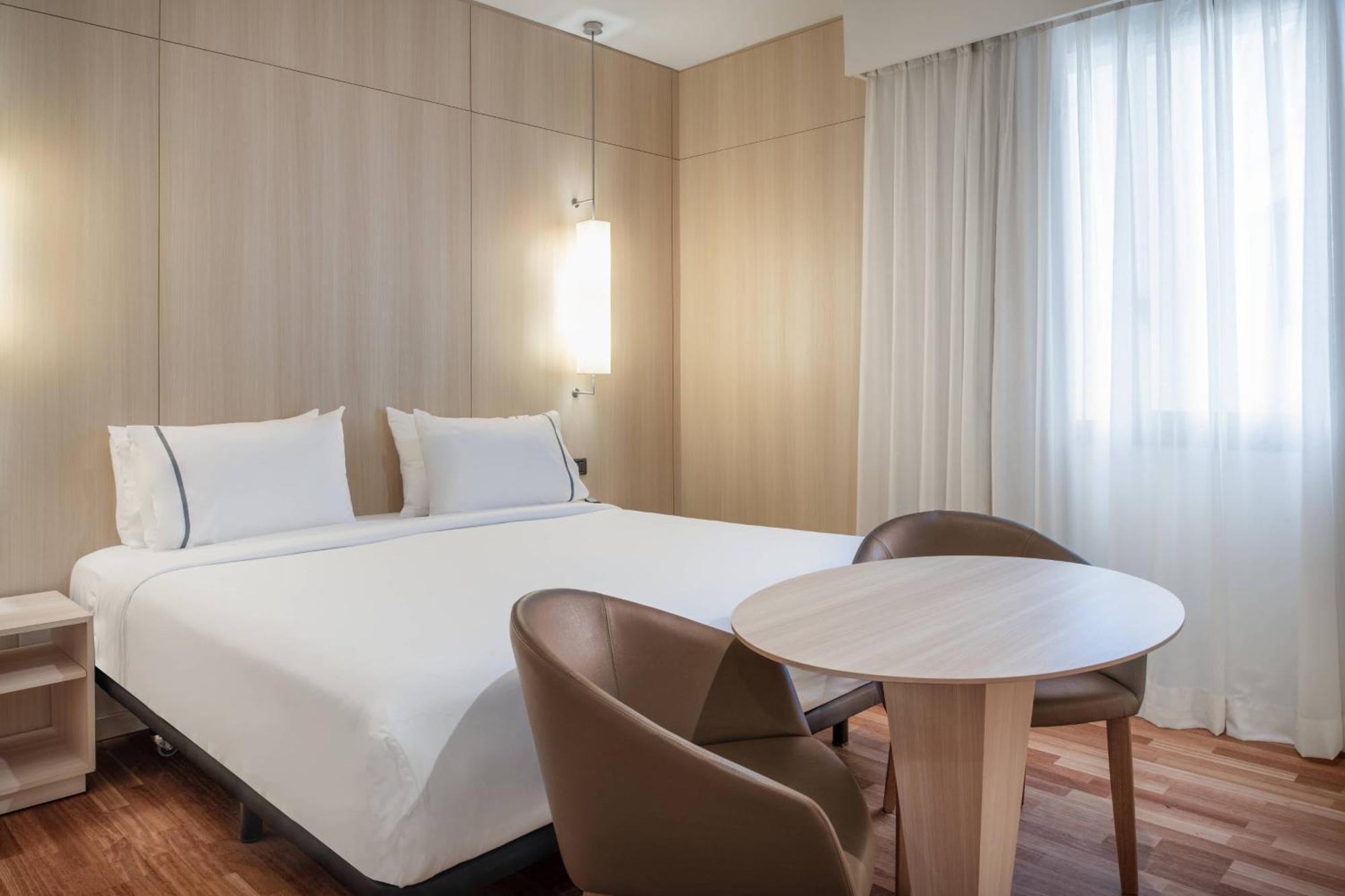Ac Hotel Malaga Palacio By Marriott Exterior foto