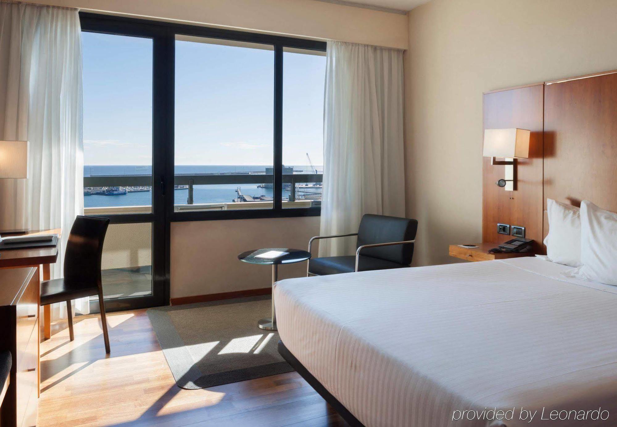 Ac Hotel Malaga Palacio By Marriott Exterior foto